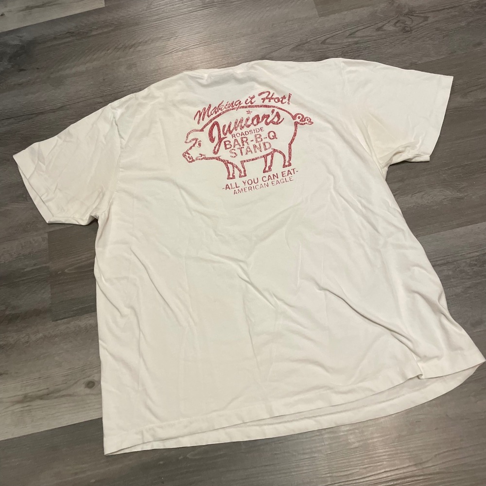 American Eagle Juniors Roadside BBQ Stand Graphic T-Shirt White Mens XL y2k - Picture 4 of 6